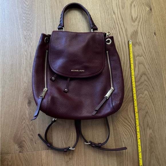 Michael Kors leather backpack - Picture 4 of 4